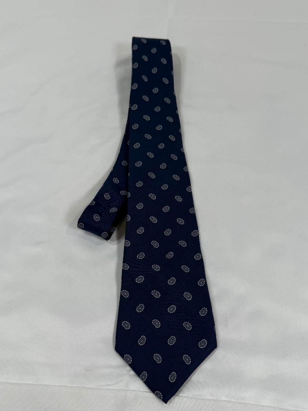 Vintage Johnny Carson Navy Italian Silk Tie Paisley Medallion USA